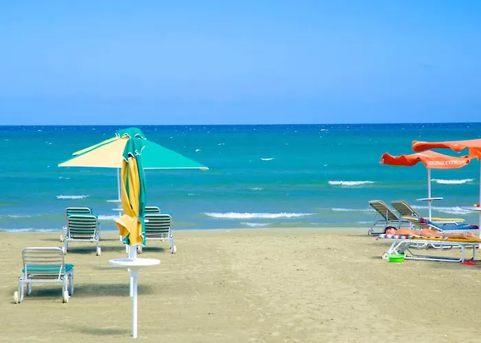 Modern * Larnaca