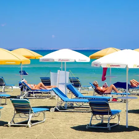 Modern * Larnaca